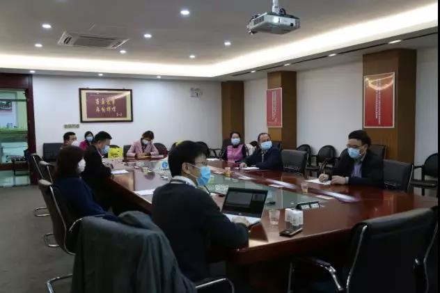 省药监局党组成员苏盛锋率队赴白云山亚洲必赢公司调研督导事情