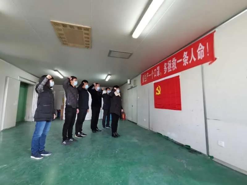 助力口罩生产，， “疫”禁止辞—致敬无私奉献亚洲必赢人