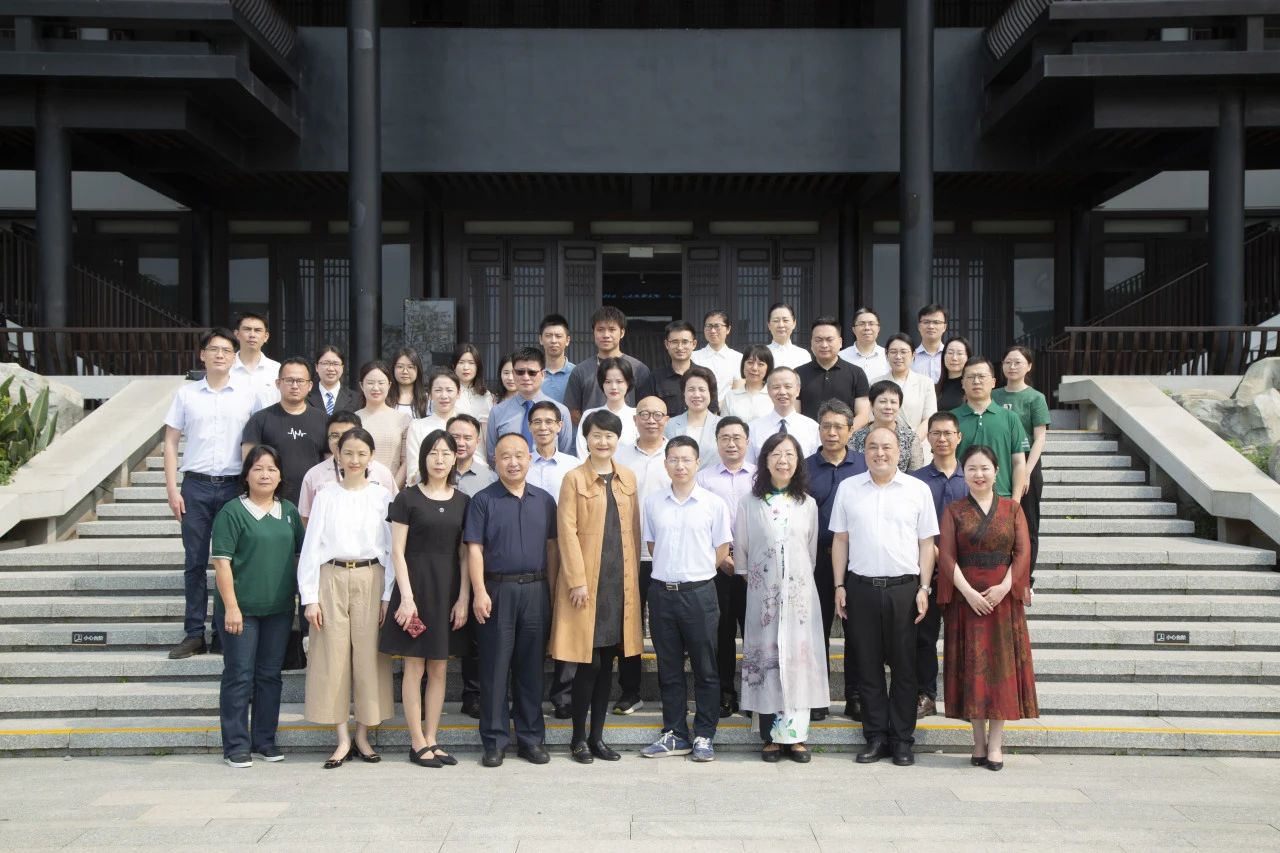 小柴胡非遗文化“活”起来，，白云山亚洲必赢医圣堂“再出圈”